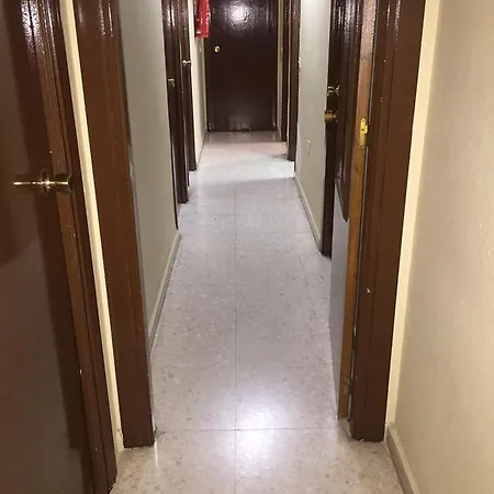 Hostel Jacinto Benavente *