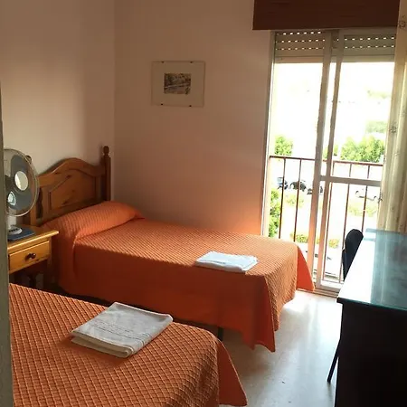 Hostel Jacinto Benavente Hostel *