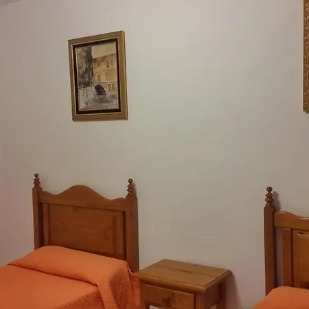 Hostel Hostel Jacinto Benavente *