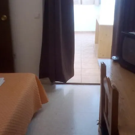Hostel Hostel Jacinto Benavente *